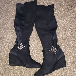 Bebe boots